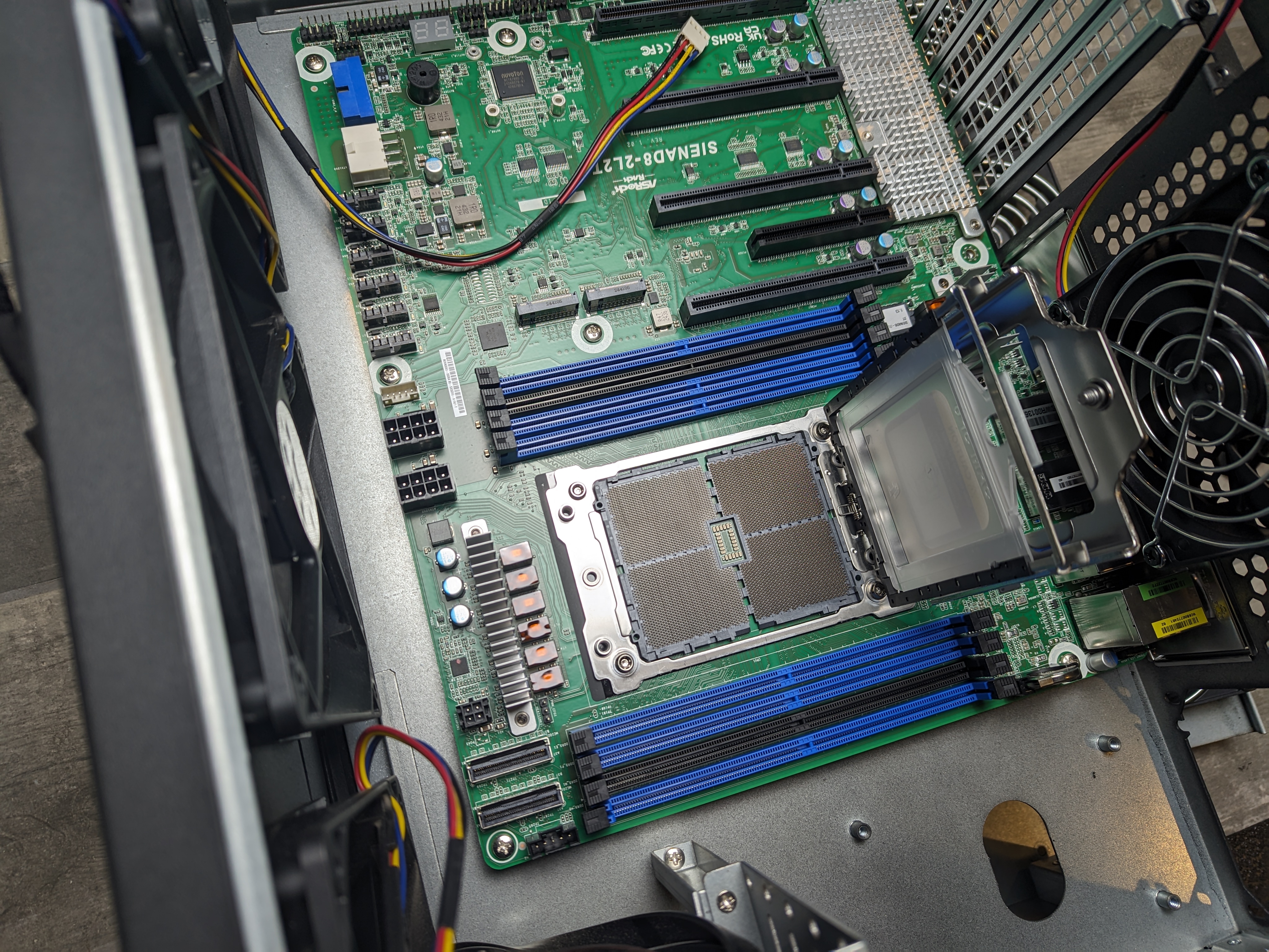 amd epyc SP6 cpu socket