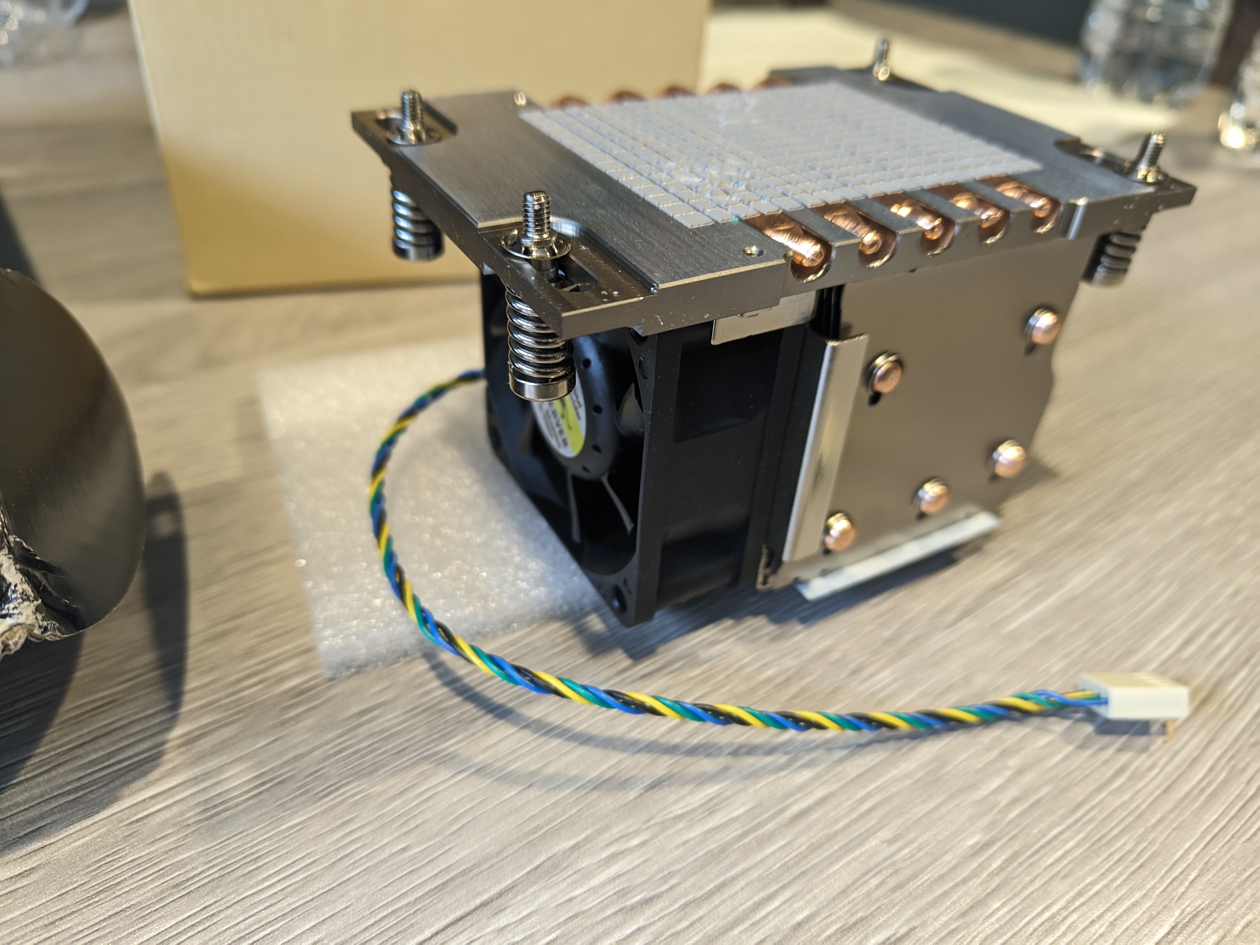SP6 CPU fan heatsink. 2U